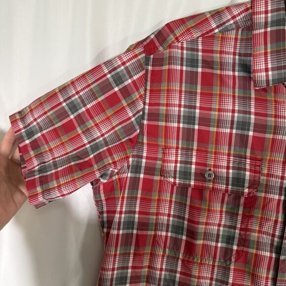 KUHL Eluxur Shirt Men's Medium Red Plaid Button Up Short Sleeve Lightweight - Picture 4 of 11